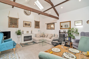 Photo 19- click for photo gallery